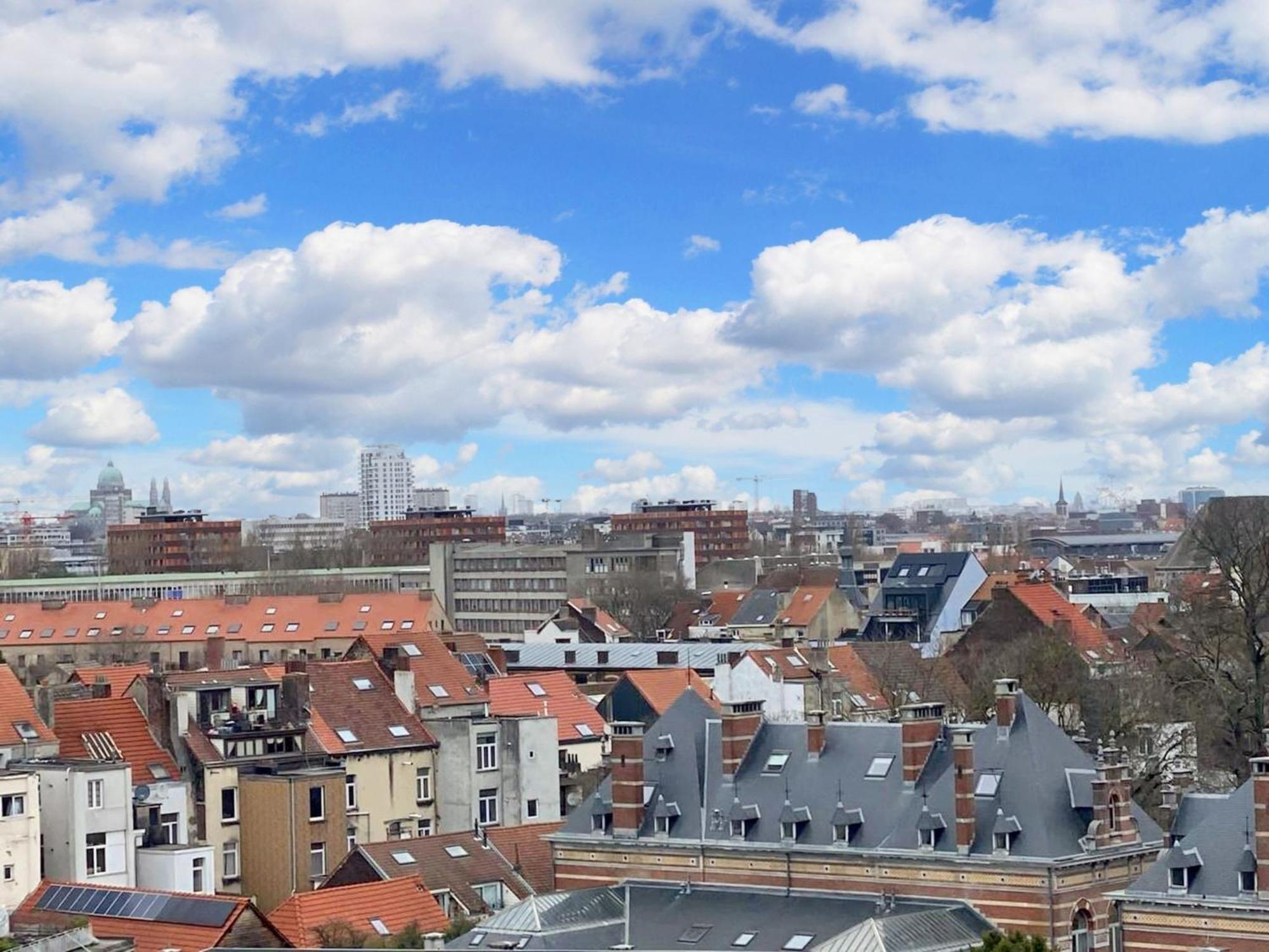 Modern Apartment In Cureghem Anderlecht 134 M² + Terrace 布鲁塞尔 外观 照片