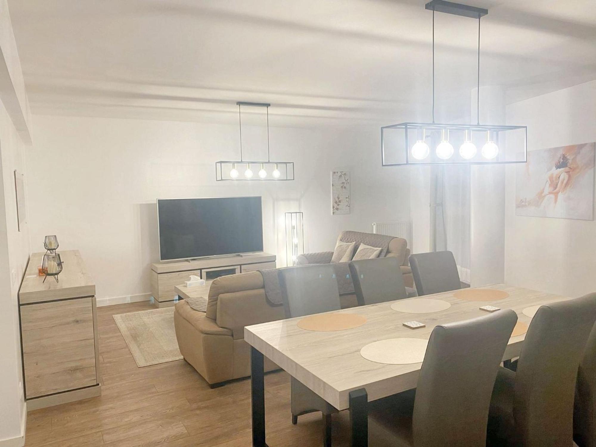 Modern Apartment In Cureghem Anderlecht 134 M² + Terrace 布鲁塞尔 外观 照片