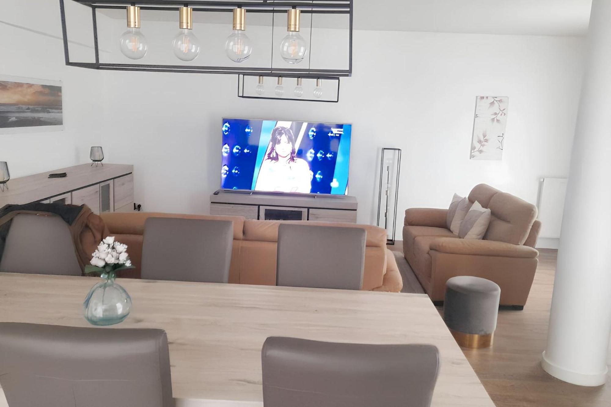 Modern Apartment In Cureghem Anderlecht 134 M² + Terrace 布鲁塞尔 外观 照片